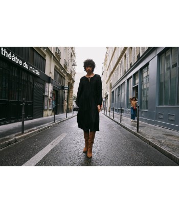 Robe DALYA Noir Véritable concentré