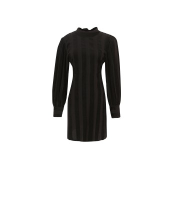 ROBE CECILIA NOIR s'inspire de l'anatomie humaine