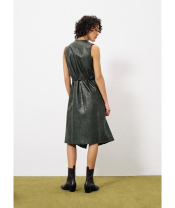 Robe ADONIA Kaki une grave pollution 