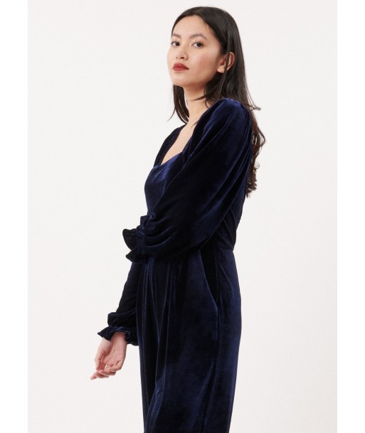 JULY NAVY BLUE JUMPSUIT ouvre sa boutique