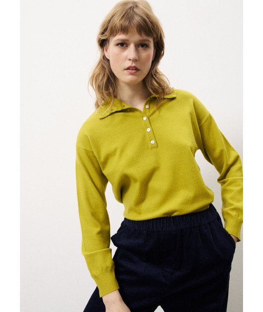 NANDY Green Sweater rembourrage situé sous